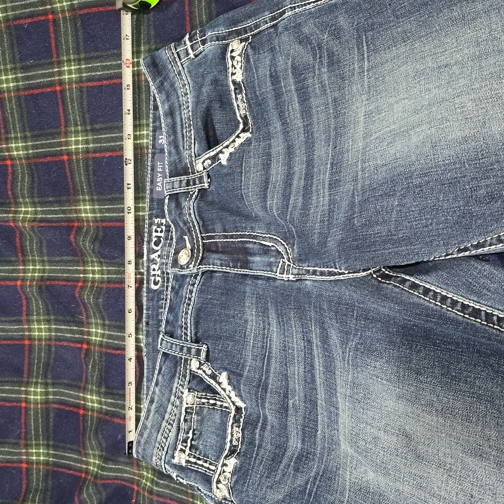 Grace in La jeans